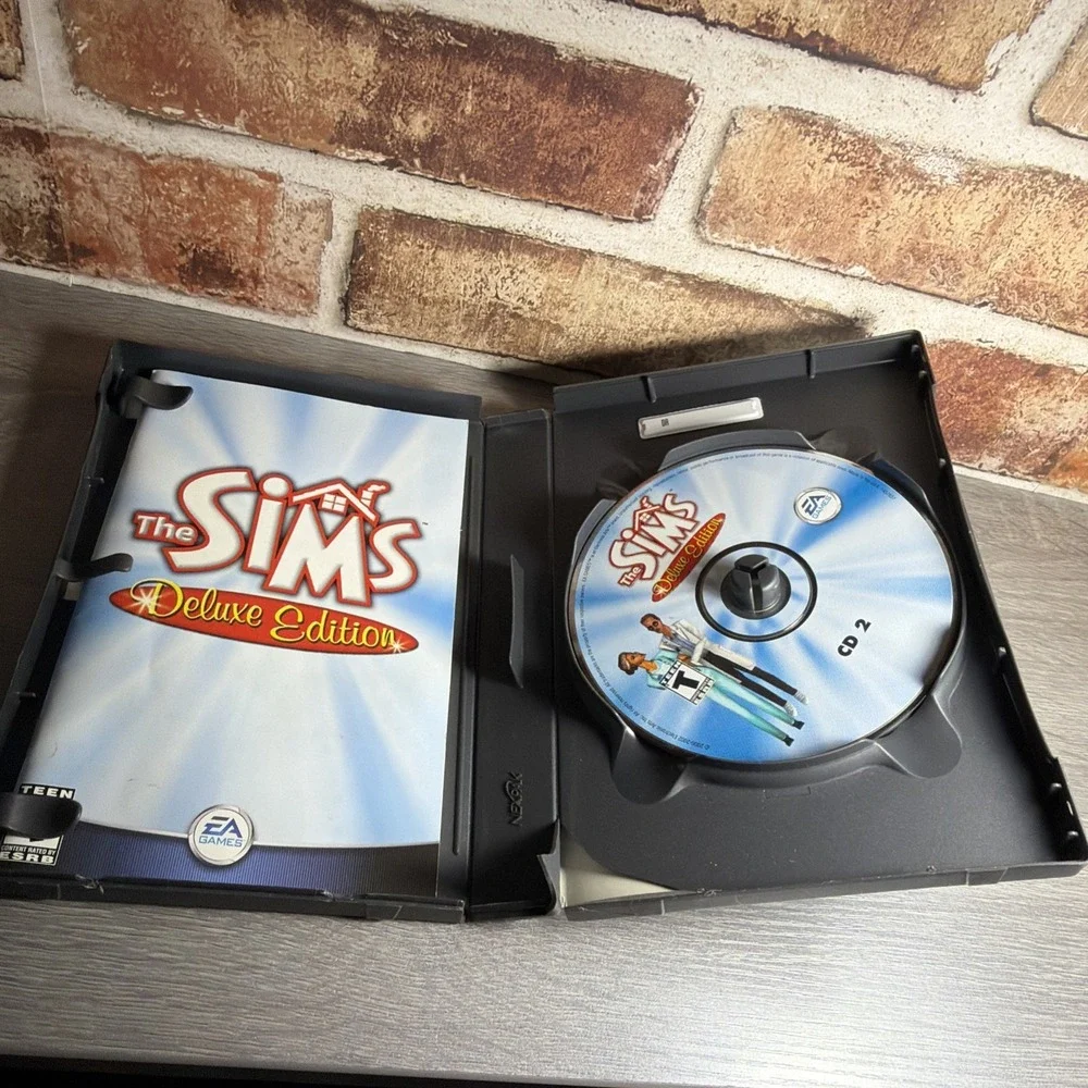 Sims: Deluxe Edition (PC, 2002) Disc 2 Hard Case Version (Missing Disc 1)‎